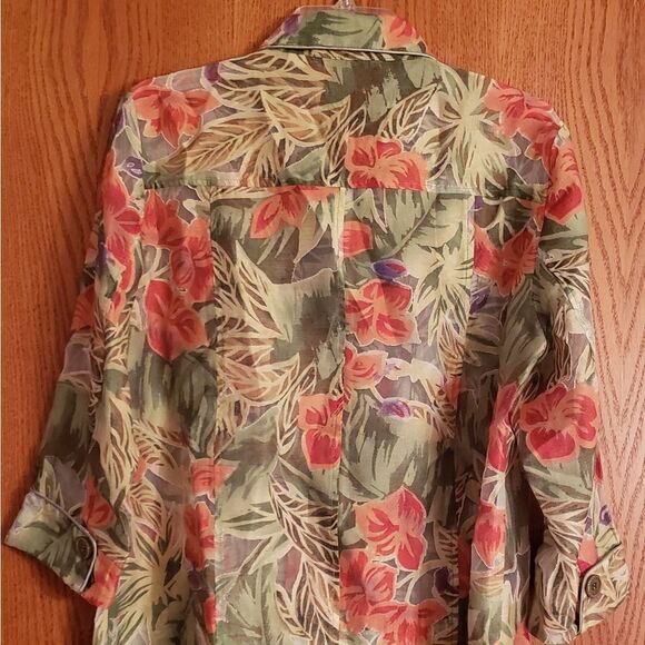 Very Pretty Floral Erin London Button Down Blouse - Sheer - Sz L - Picture 3 of 5
